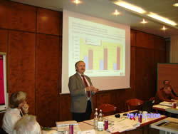 b_vortrag_pahlmann081105.jpg
